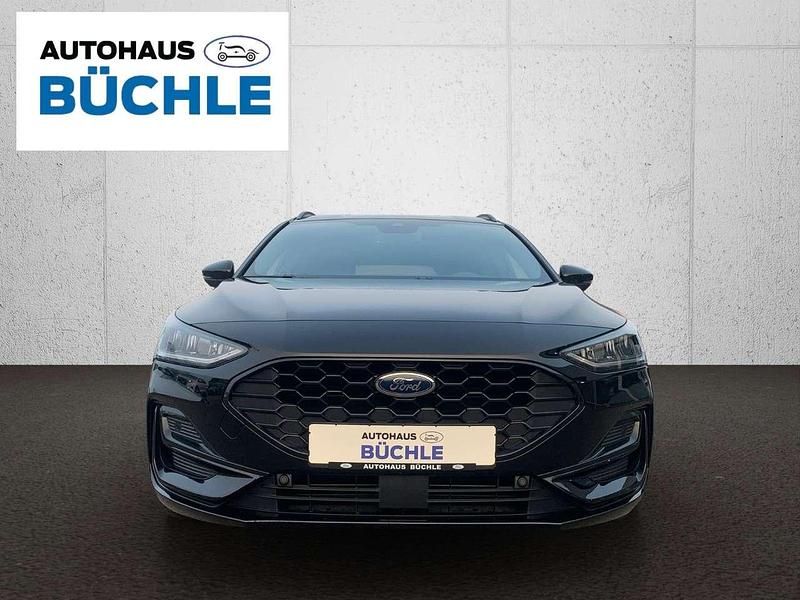 Gebraucht Ford Focus ST-Line 155 PS (114 kW) 2024 Obsidianschwarz metallic Kombi