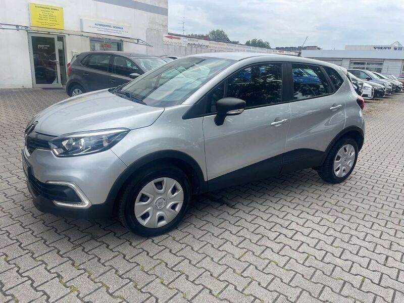 Gebraucht Renault Captur Life 90 PS (66 kW) 2018 Silber SUV