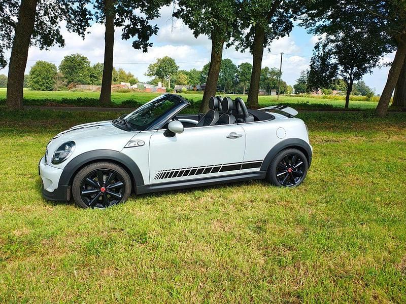 Weiß Gebraucht 2015 Mini Cooper SD Roadster Cabrio | 12.850 € - Bild 1/4