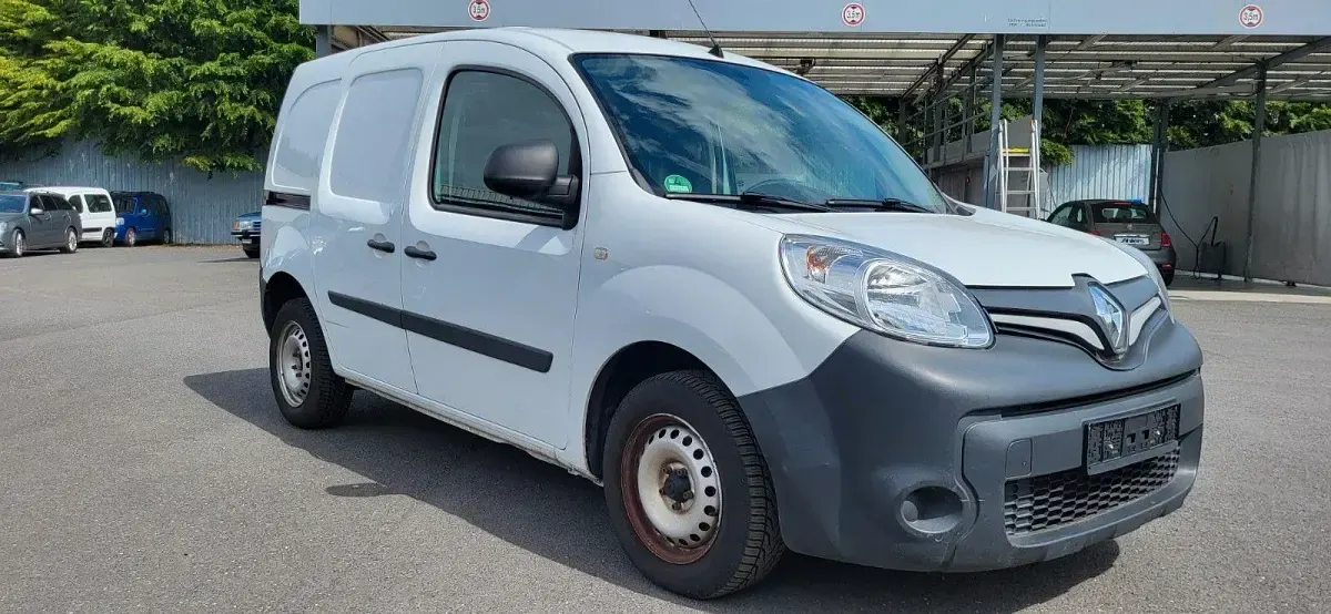Gebraucht Renault Kangoo 95 PS (69 kW) 2020 Weiß Van / Kleinbus