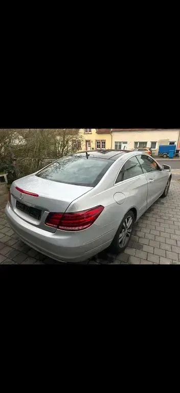 Gebraucht Mercedes E320 272 PS (200 kW) 2016 Silber Coupé