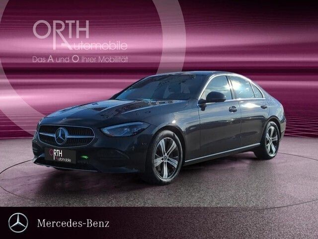 Graphitgrau Gebraucht 2021 Mercedes C220 Limousine | 36.399 € (Etwas zu teuer) - Bild 1/4