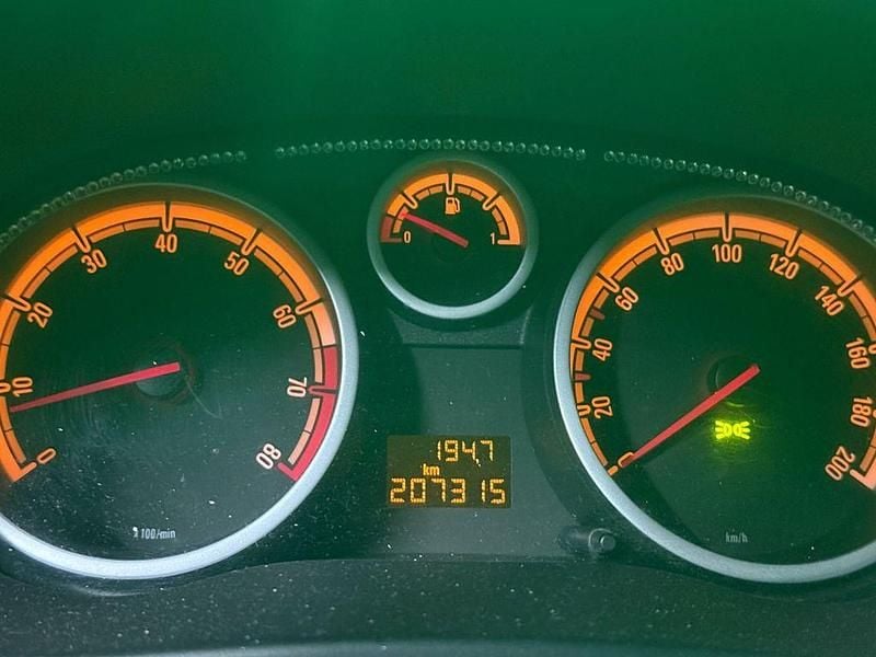 Gebraucht Opel Corsa Cosmo 90 PS (66 kW) 2006 Schwarz Limousine