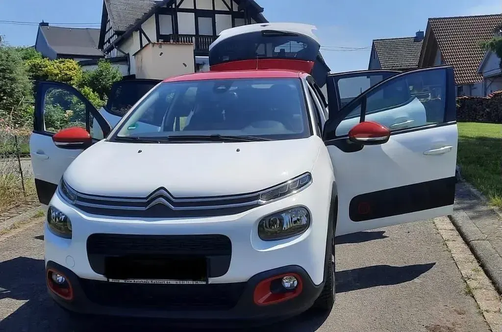 Gebraucht Citroën C3 PureTech 83 PS (61 kW) 2019 Weiß Kleinwagen