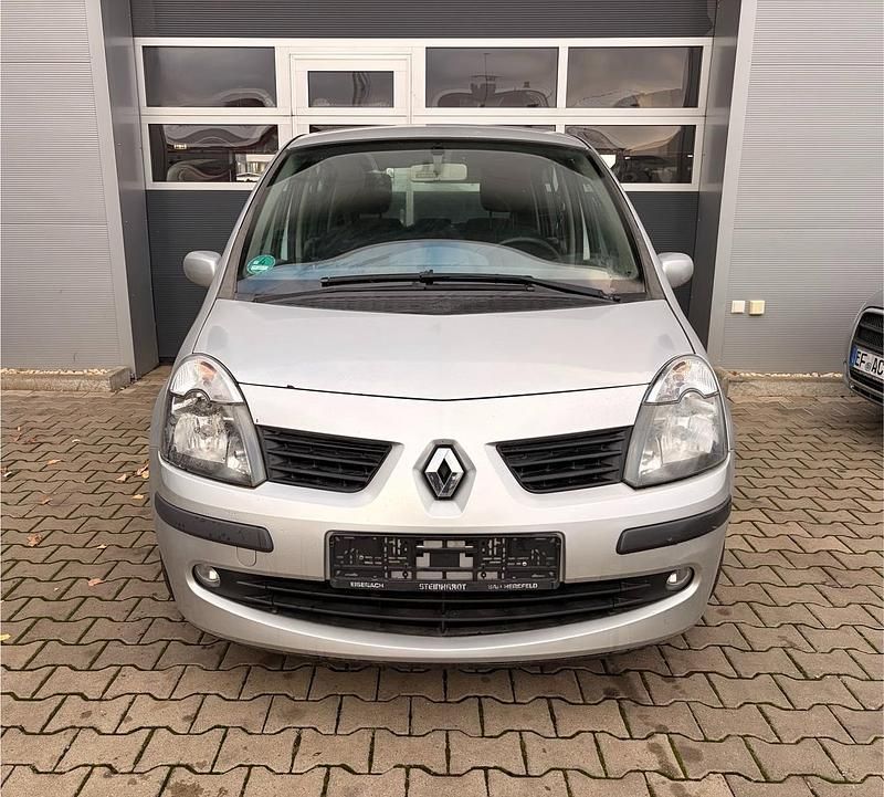 Gebraucht Renault Modus 88 PS (64 kW) 2006 Silber Van / Kleinbus