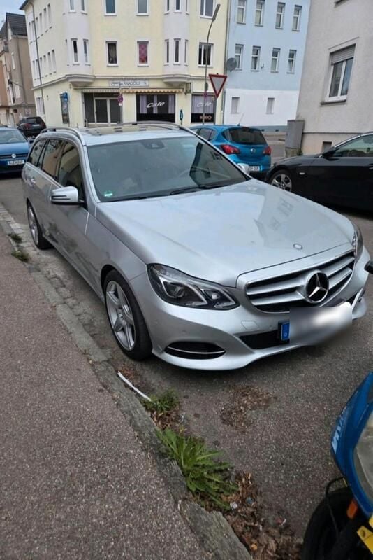 Silber Gebraucht 2014 Mercedes E350 Kombi | 15.000 € (Guter Preis) - Bild 1/4
