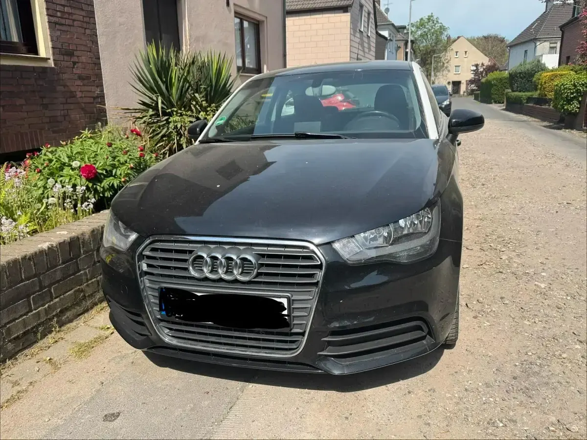 Usata Audi A1 86 CV (63 kW) 2011 Nero Utilitaria