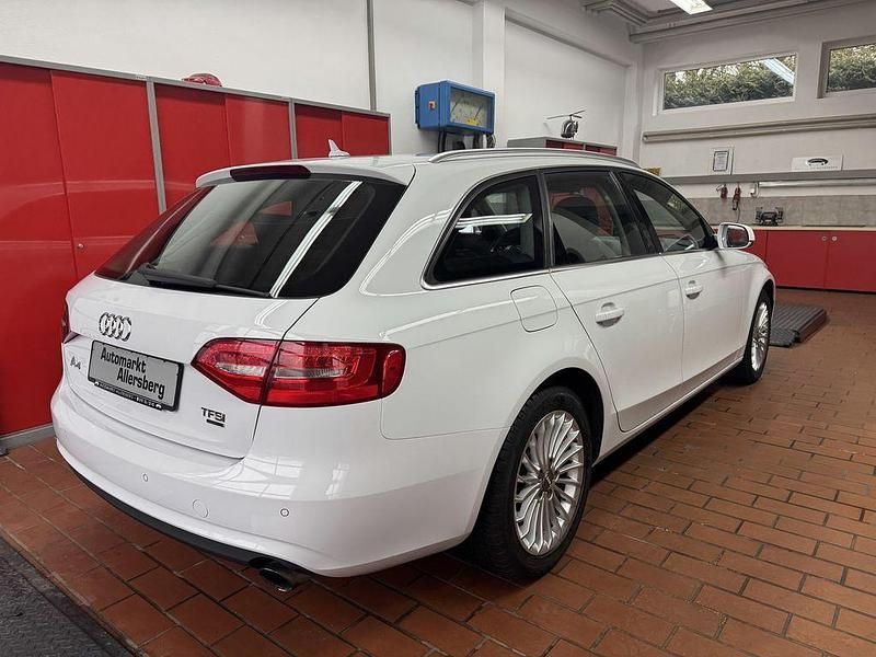 Gebraucht Audi A4 179 PS (131 kW) 2014 Weiß Kombi