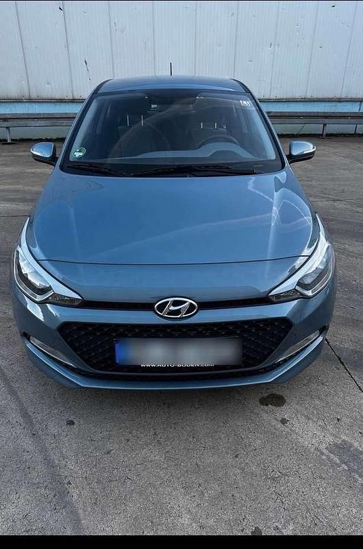 Gebraucht 2018 Hyundai i20 Limousine | 11.500 € (Fairer Preis) - Bild 1/4
