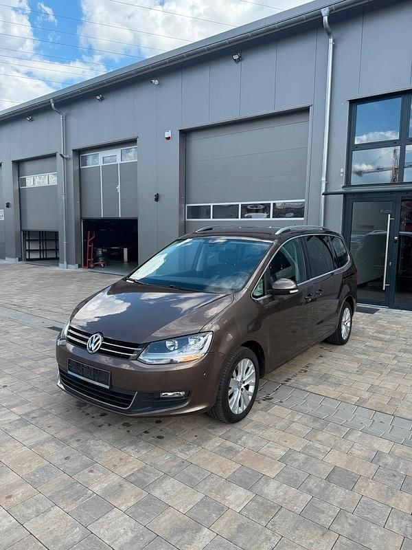 Occasion VW Sharan 177 ch (130 kW) 2013 Marron Monospace