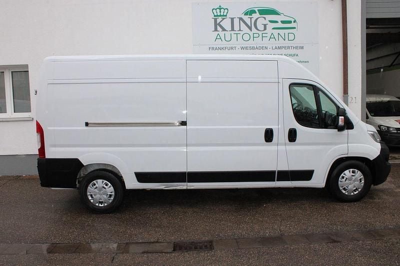 Gebraucht Opel Movano Edition 165 PS (121 kW) 2022 Casablancaweiss/glacier/arctic Van