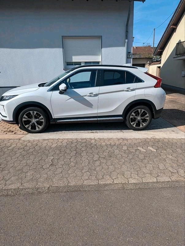 Second-hand Mitsubishi Eclipse Cross 148 CP (108 kW) 2019 Alb SUV