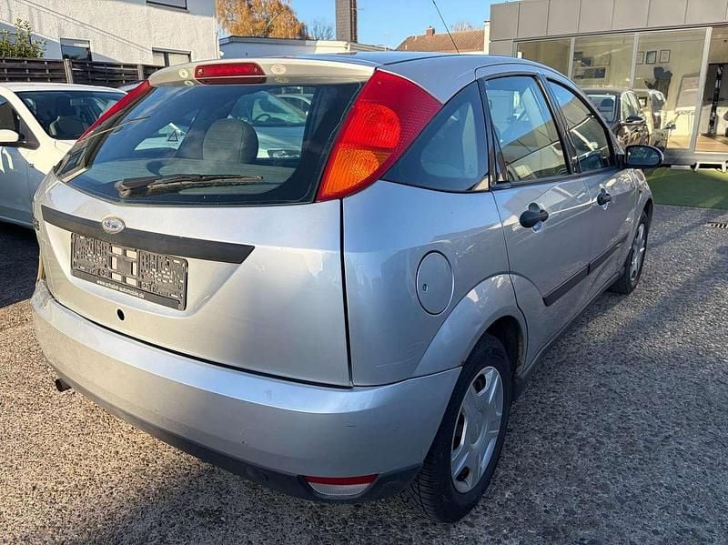 Gebraucht Ford Focus 101 PS (74 kW) 2001 Other Limousine