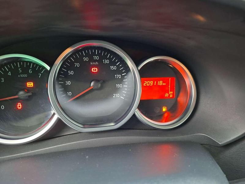 Gebraucht Dacia Dokker Comfort 95 PS (69 kW) 2020 Fusionrot Van / Kleinbus