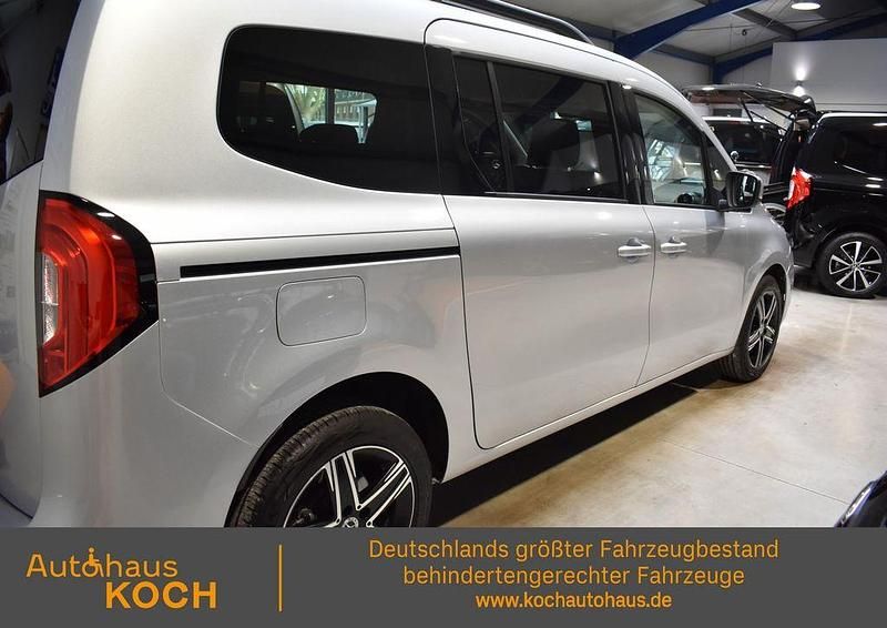 Gebraucht Mercedes T180 Progressive 131 PS (96 kW) 2025 Lackfarbe helvinsilber metalli Van / Kleinbus