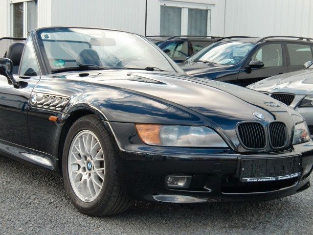 Gebraucht BMW Z3 116 PS (85 kW) 1997 Schwarz Cabrio