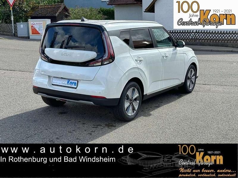 Gebraucht Kia Soul Inspiration 150 kW (204 PS) 2023 Snow white pea SUV