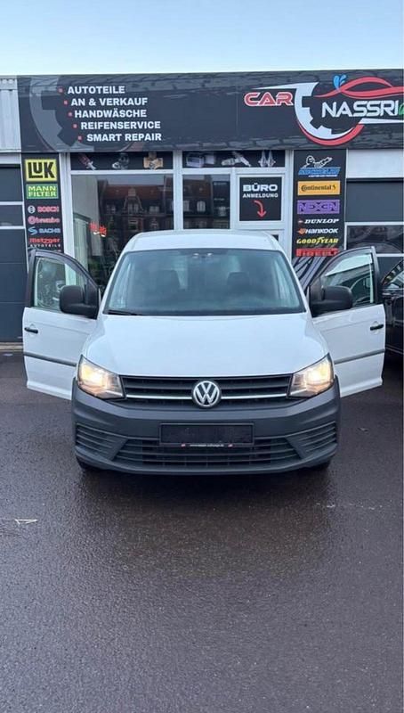 Weiß Gebraucht 2018 VW Caddy Maxi Van / Kleinbus | 6.800 € (Guter Preis) - Bild 1/4