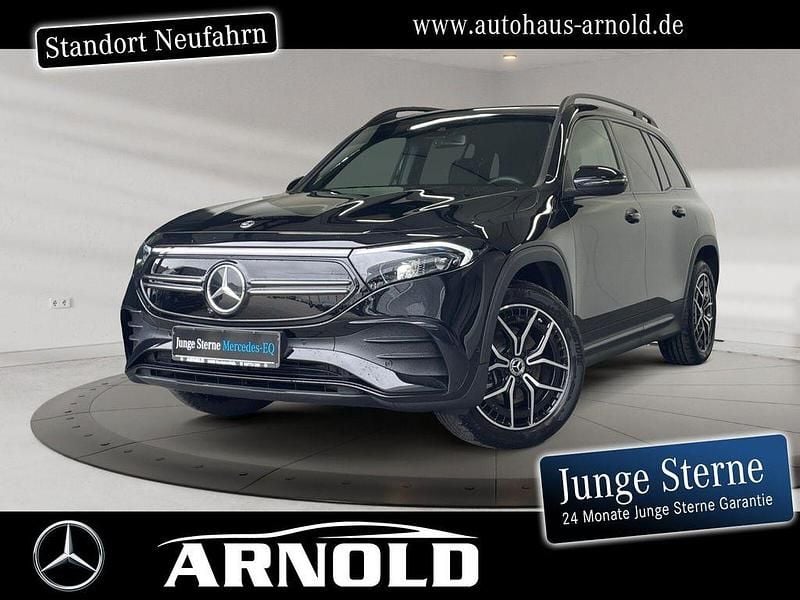 Kosmosschwarz (metallic) Gebraucht 2023 Mercedes EQB350 AMG line SUV | 41.650 € (Etwas zu teuer) - Bild 1/4