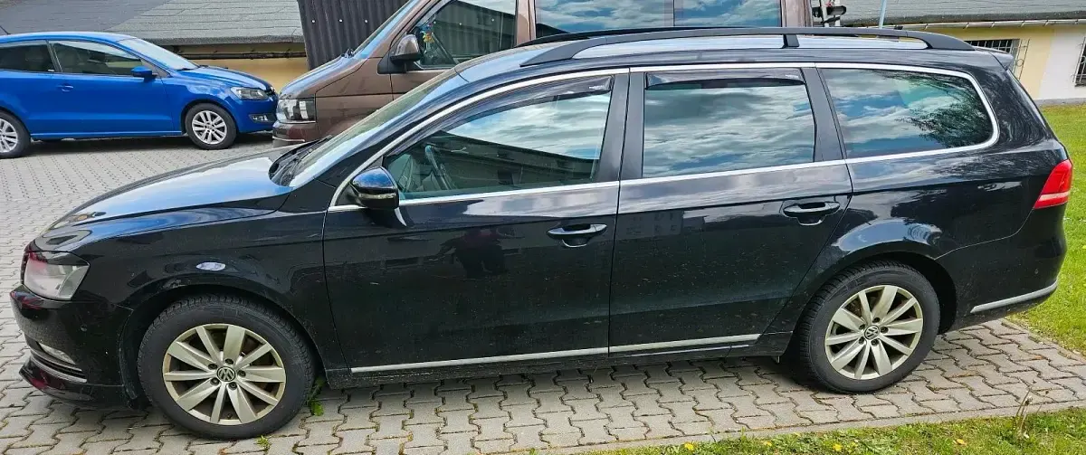 Gebraucht VW Passat 122 PS (89 kW) 2012 Schwarz Kombi