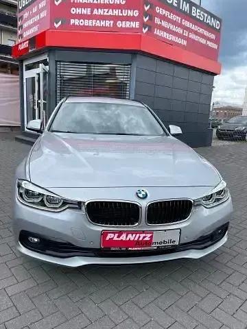 Gebraucht BMW 320 Performance 190 PS (139 kW) 2019 Silber Kombi