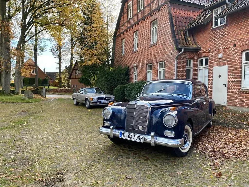 Gebraucht Mercedes 300 160 PS (117 kW) 1960 Blau Limousine