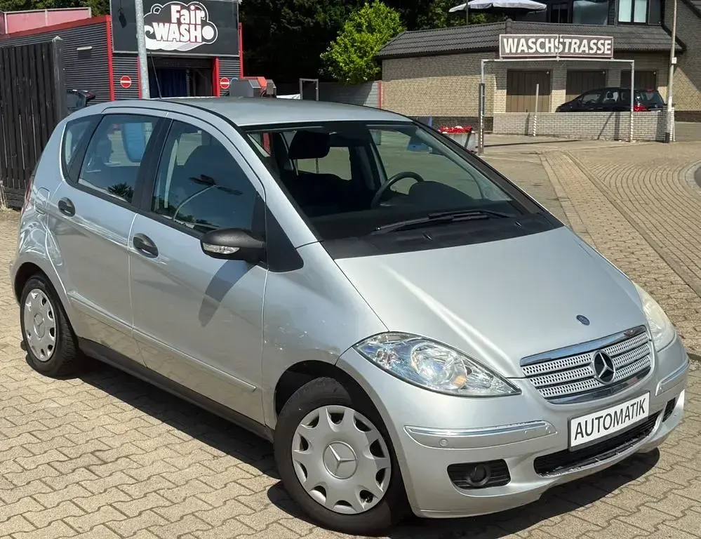 Gebraucht Mercedes A150 95 PS (69 kW) 2008 Silber Limousine