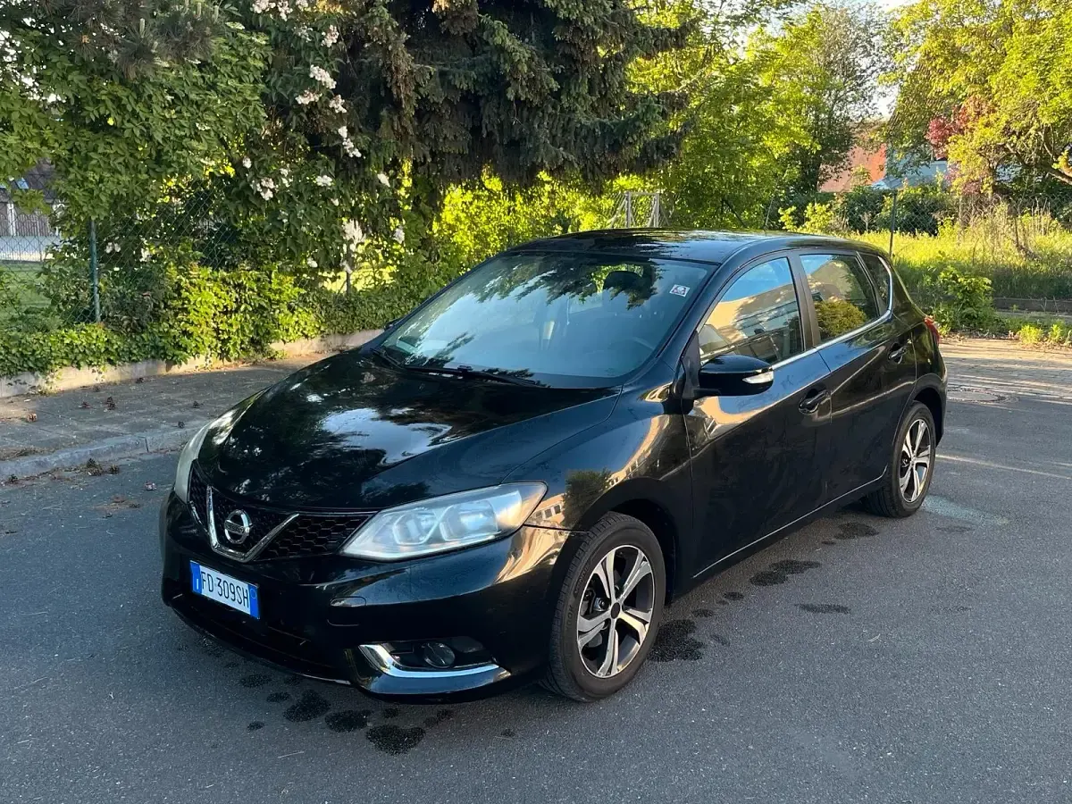 Gebraucht Nissan Pulsar 120 PS (88 kW) 2016 Schwarz Kleinwagen