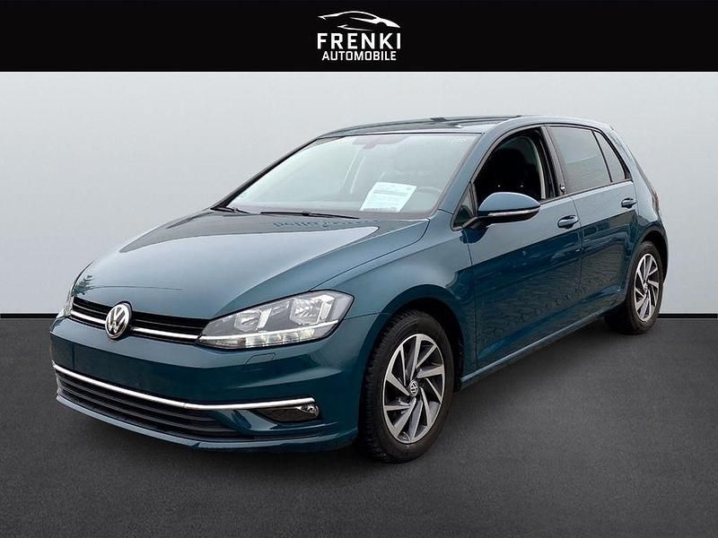 Gebraucht VW Golf Sound 86 PS (63 kW) 2017 Grün Limousine