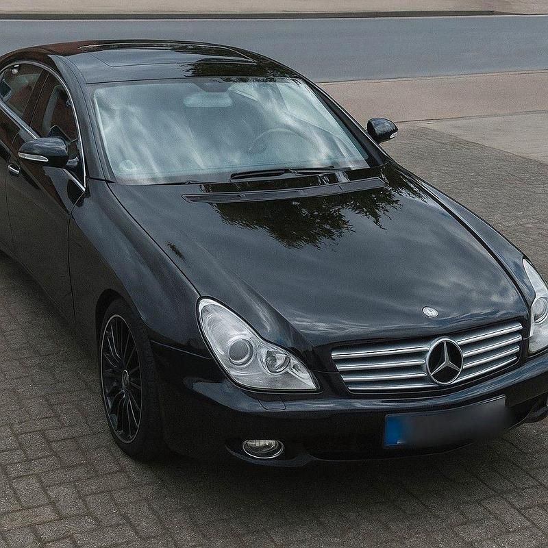 Schwarz Gebraucht 2008 Mercedes CLS320 Coupé | 8.000 € (Fairer Preis) - Bild 1/4