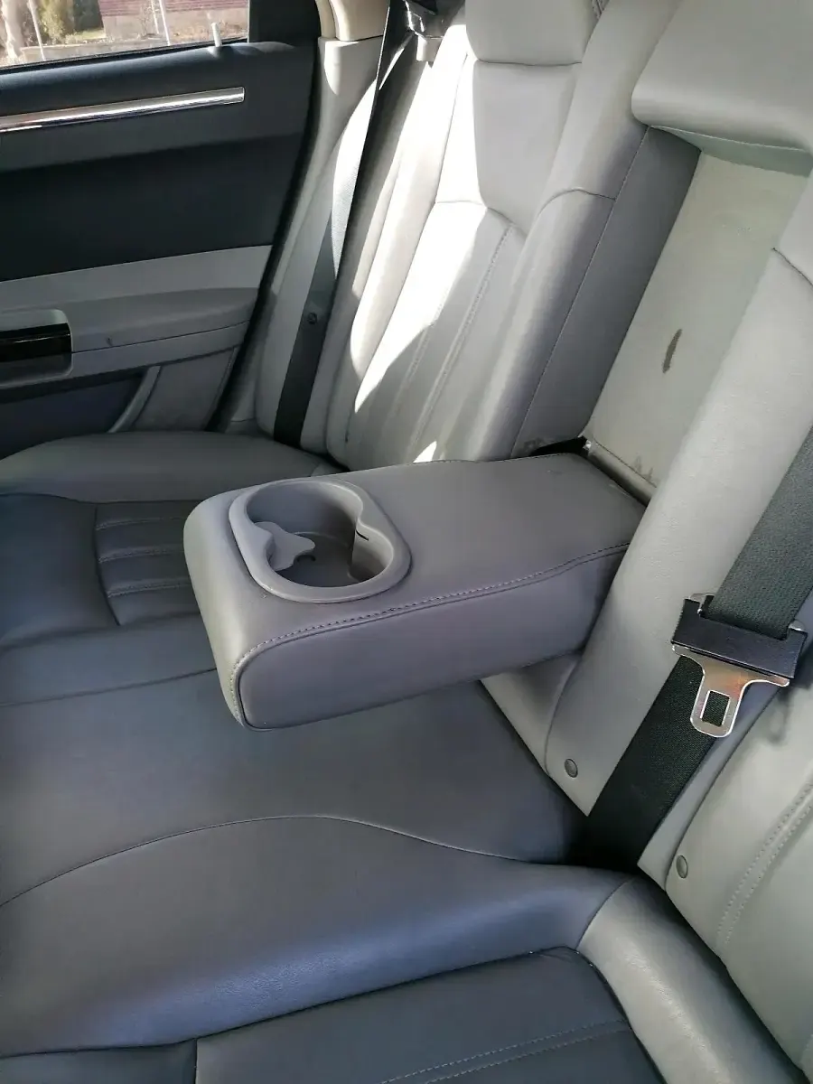 Gebraucht Chrysler 300C 345 PS (253 kW) 2007 Violet Limousine