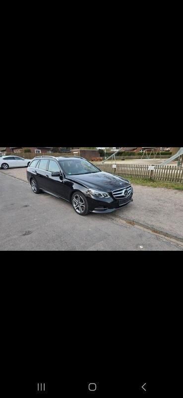 Schwarz Gebraucht 2015 Mercedes E350 Avantgarde Kombi | 16.000 € (Fairer Preis) - Bild 1/4