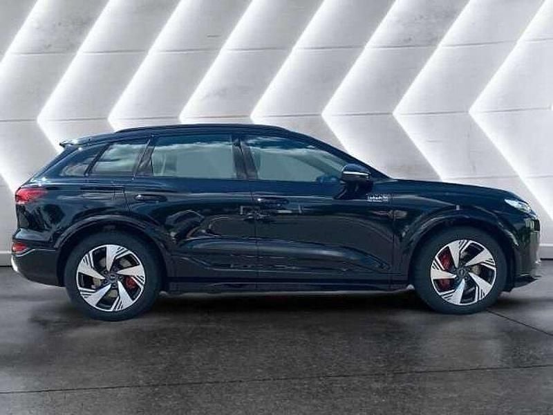 Gebraucht Audi e-tron Ambiente 285 kW (388 PS) 2024 Schwarz SUV