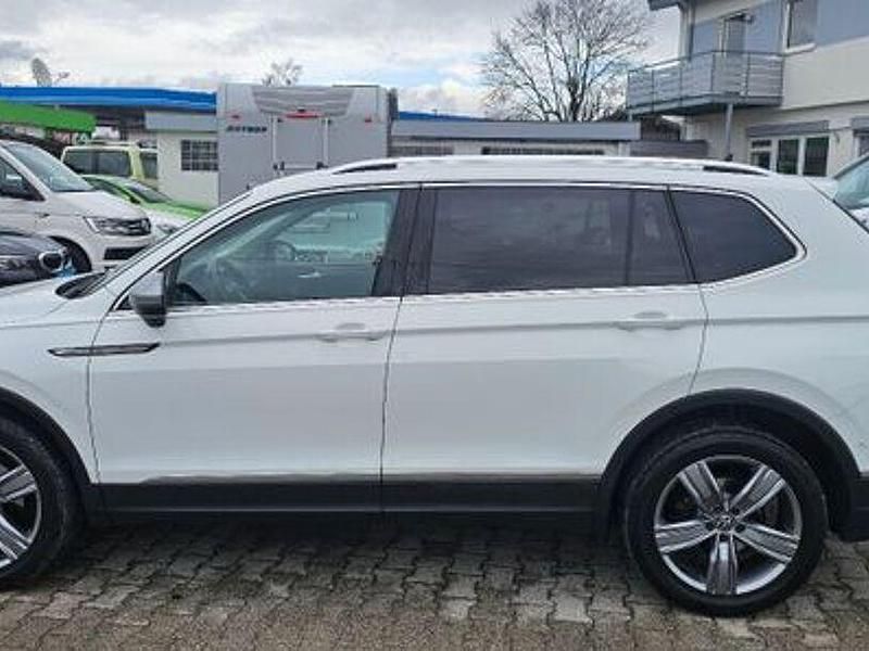 Gebraucht VW Tiguan Allspace 150 PS (110 kW) 2022 Weiß SUV