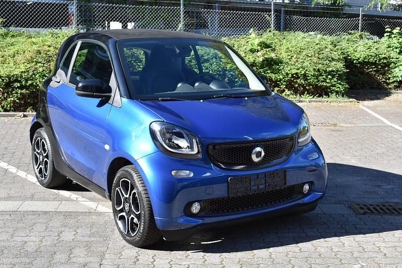 Blau Gebraucht 2017 Smart ForTwo Coupé Prime Coupé | 13.490 € (Guter Preis) - Bild 1/4