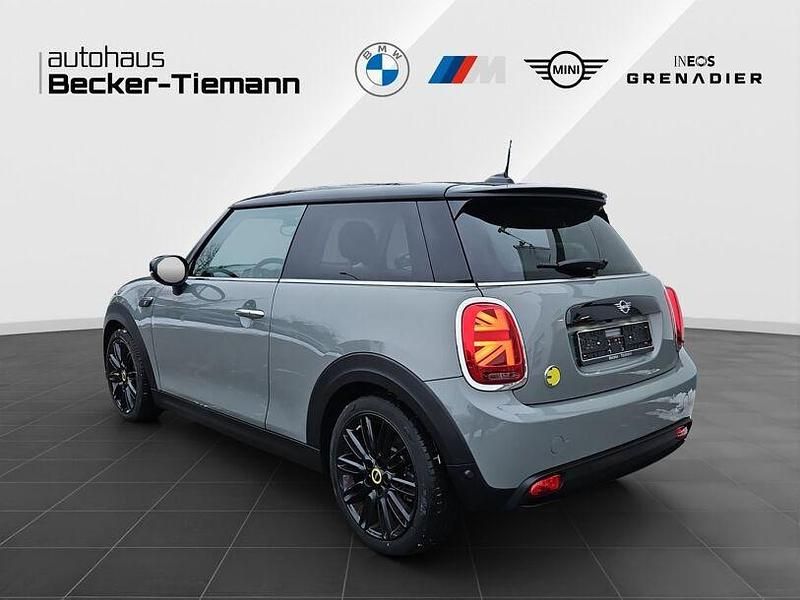 Gebraucht Mini Cooper 135 kW (184 PS) 2022 Andere Kleinwagen