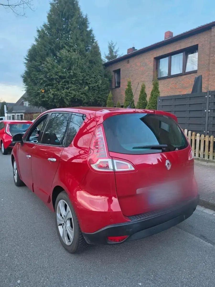 Gebraucht Renault Scenic E-Tech 140 PS (102 kW) 2009 Rot Kleinwagen