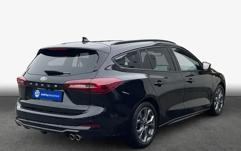 Gebraucht Ford Focus ST-Line 155 PS (114 kW) 2025 Obsidianschwarz metallic Kombi