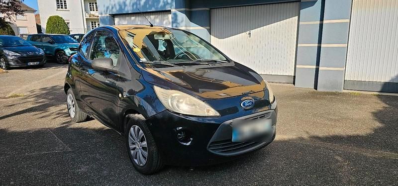 Second-hand Ford Ka 70 CP (51 kW) 2010 Negru Hatchback