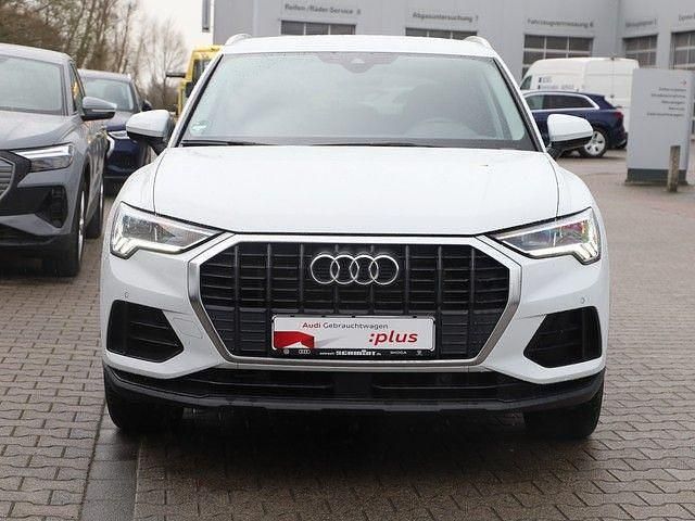 Gebraucht Audi Q3 Ambiente 150 PS (110 kW) 2023 Gletscherweiss metallic SUV