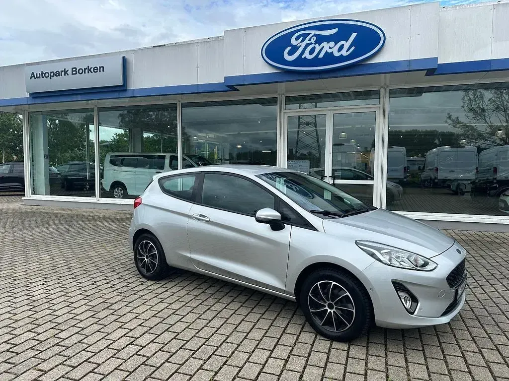 Gebraucht Ford Fiesta Cool & Connect 71 PS (52 kW) 2019 Silber Kleinwagen