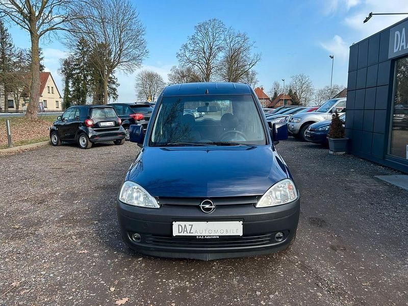 Gebraucht Opel Combo 94 PS (69 kW) 2009 Blau Van / Kleinbus
