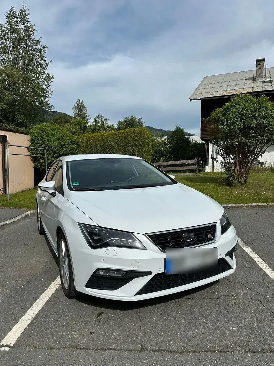 Gebraucht Seat Leon FR 131 PS (96 kW) 2020 Weiß Limousine