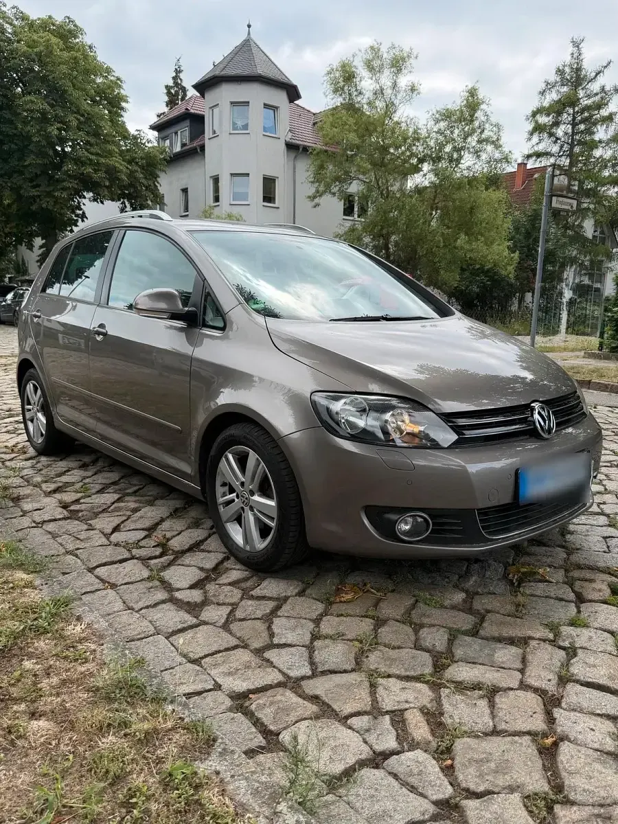 Gebraucht VW Golf Plus Cross Highline 122 PS (89 kW) 2009 Braun Kleinwagen