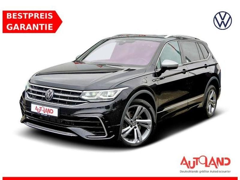 Deep black perleffekt (metallic) Gebraucht 2022 VW Tiguan Allspace R-line SUV | 38.490 € (Teuer) - Bild 1/4