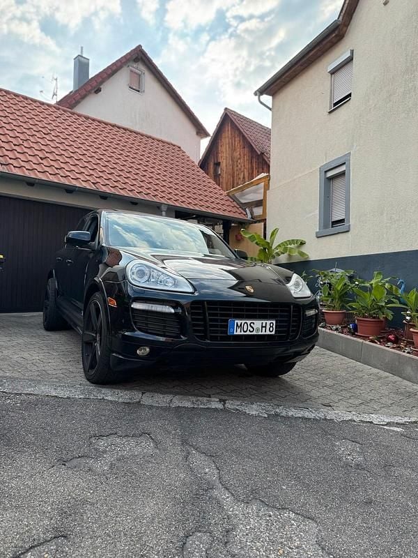 Schwarz Gebraucht 2009 Porsche Cayenne GTS SUV | 24.999 € - Bild 1/4