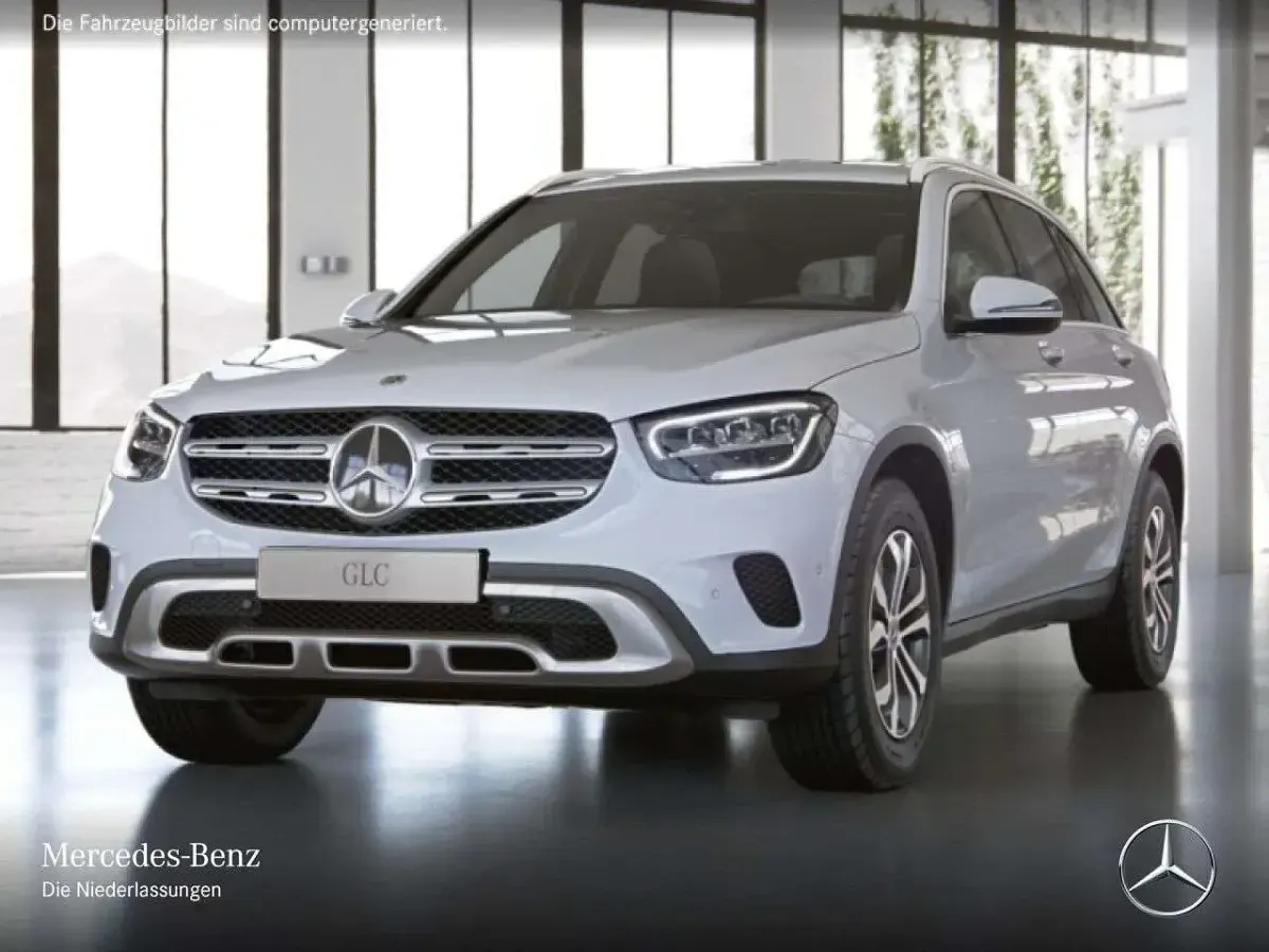 Gebraucht Mercedes GLC200 197 PS (144 kW) 2022 Weiß SUV