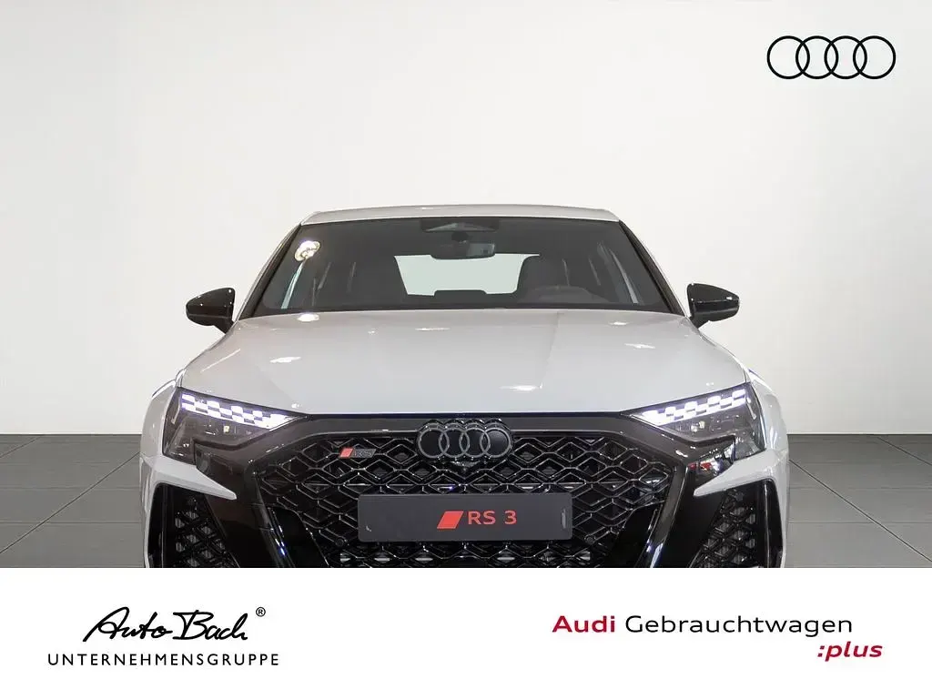 Gebraucht Audi RS3 Sport 400 PS (294 kW) 2026 Arkonaweiß Limousine