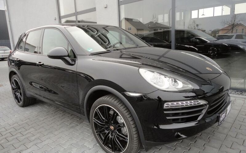 Schwarz Gebraucht 2013 Porsche Cayenne S Sport SUV | 34.900 € (Etwas zu teuer) - Bild 1/4