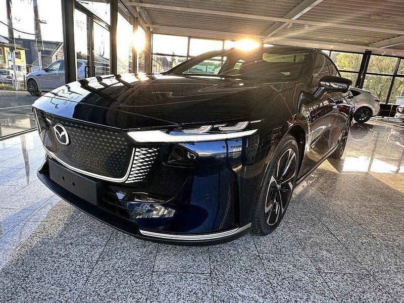 Blau Neu 2025 Mazda 6e Limousine | 44.500 € (Fairer Preis) - Bild 1/4